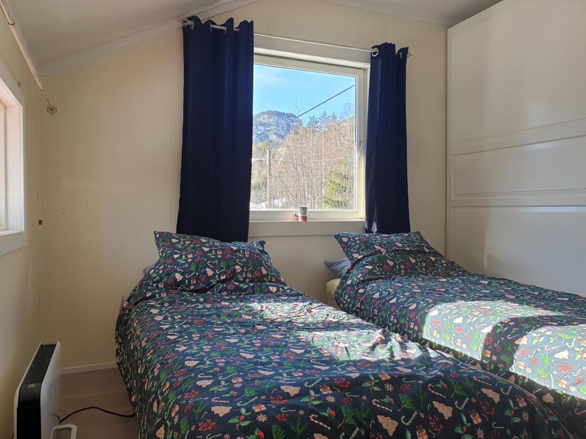 Holiday Rooms 高尔 外观 照片